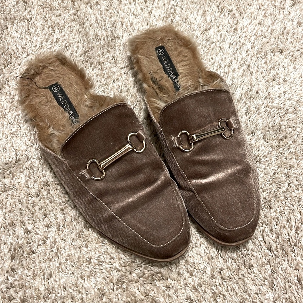 Wild Diva velvet slip ons